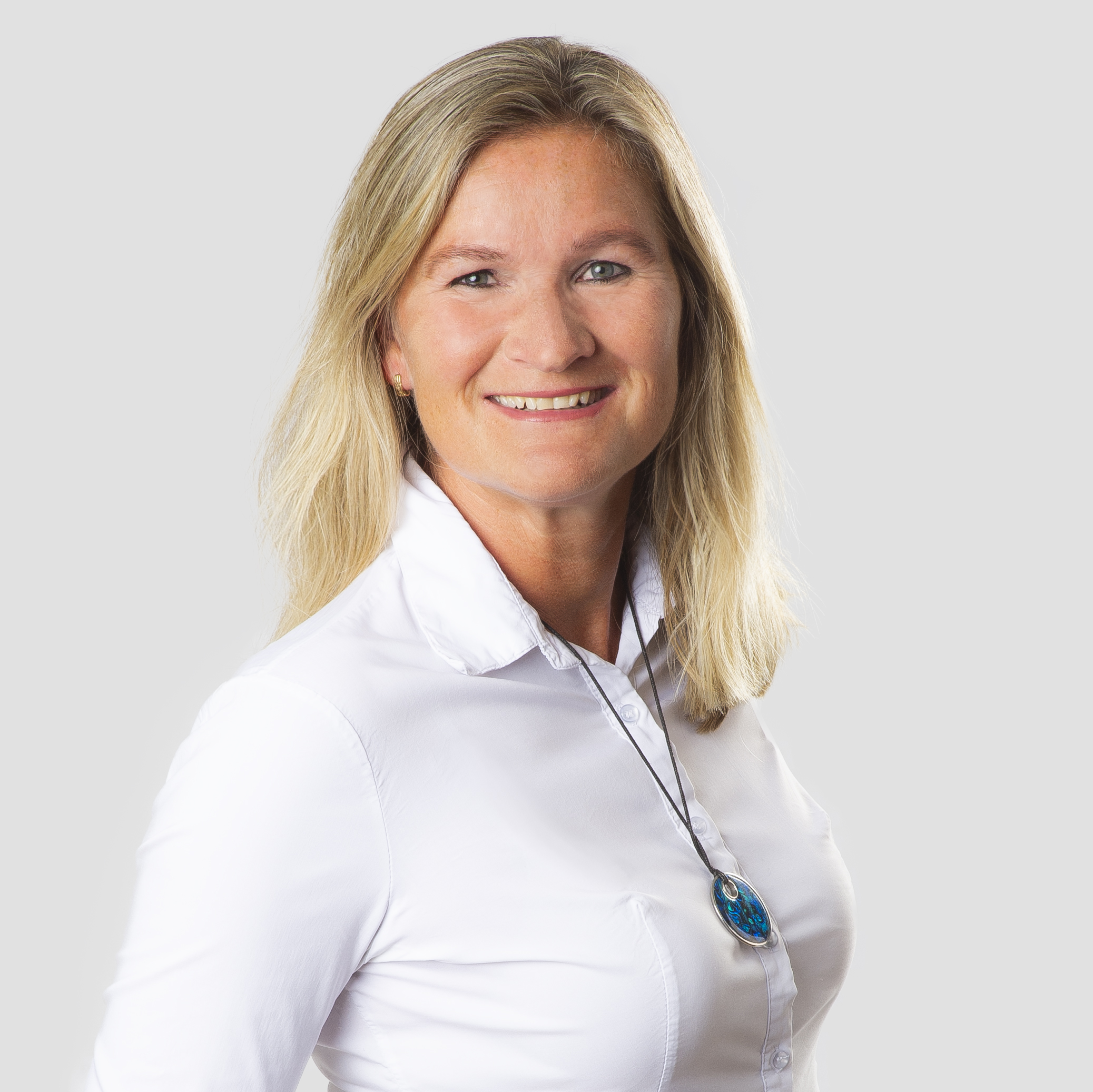 Picture of Helene Roosendaal-Wortelboer, administration and marketing of MW Yachting